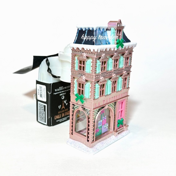 Paris Christmas Bakery BAKESHOP Projector Wallflowers Plug - Picture 2 of 9